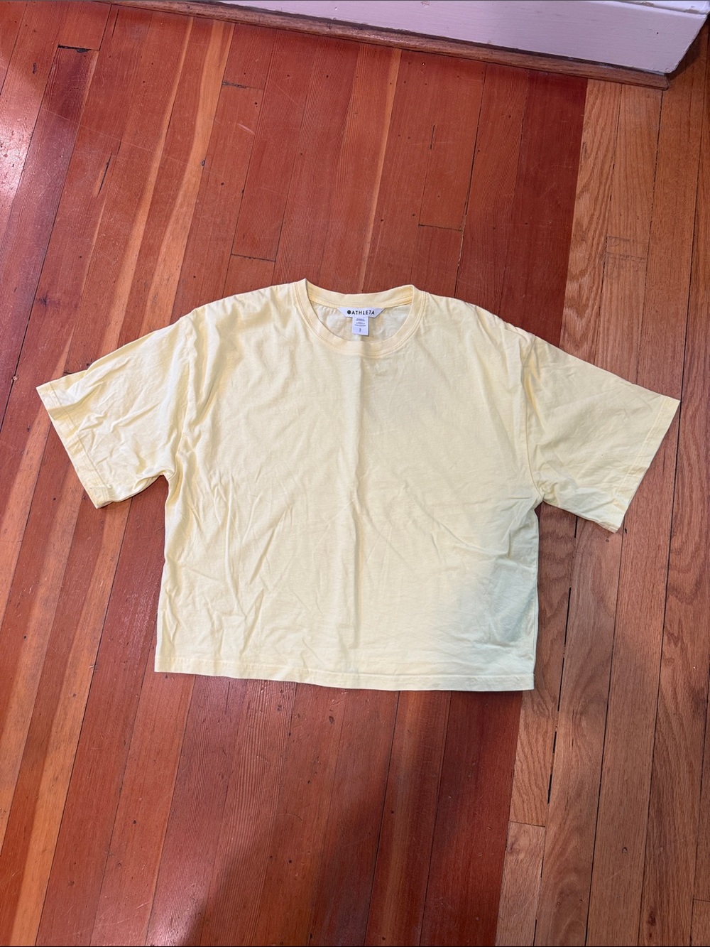 Athleta Women’s Short Sleeve Crop Boxy Tee in Butter Yellow